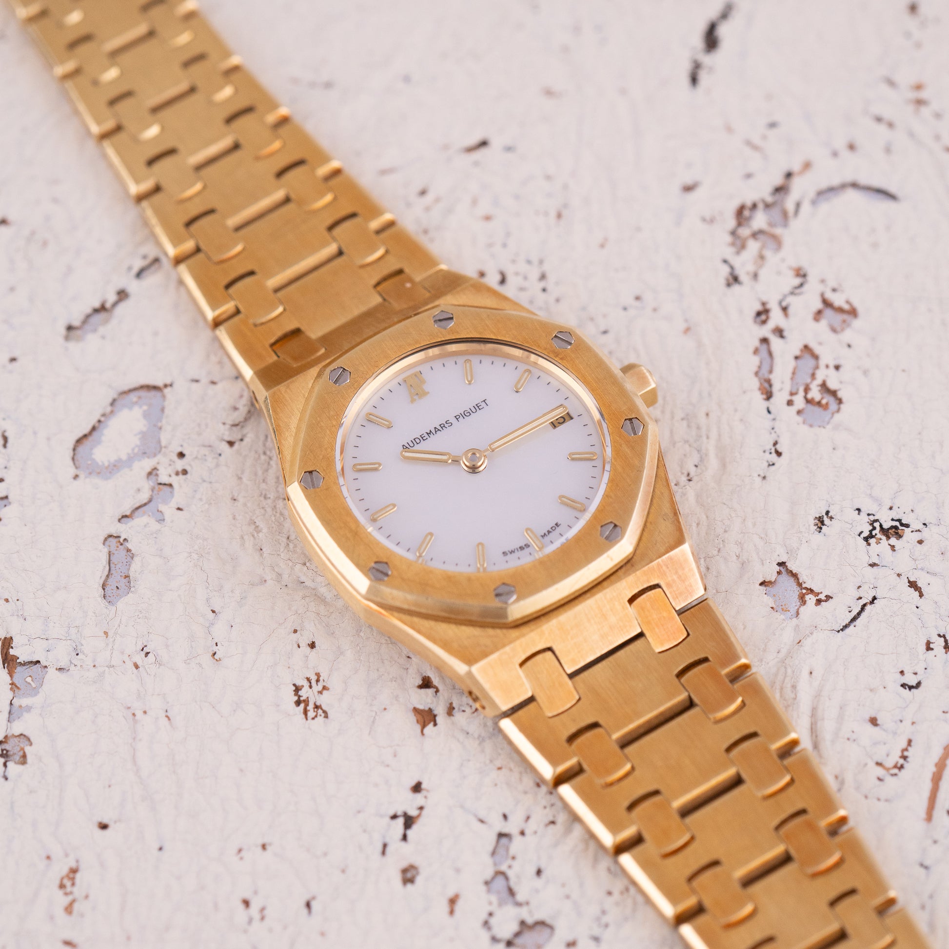 Audemars Piguet "Mini" Royal Oak MOP (Mother of pearl dial) Ref.66270BA