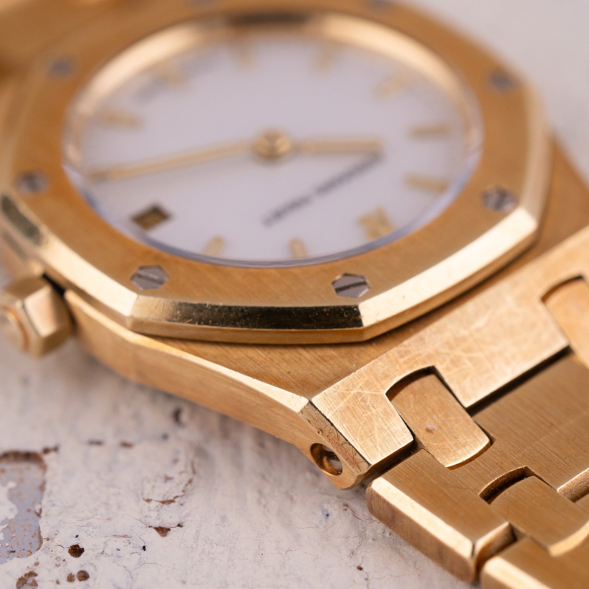 Audemars Piguet "Mini" Royal Oak MOP (Mother of pearl dial) Ref.66270BA