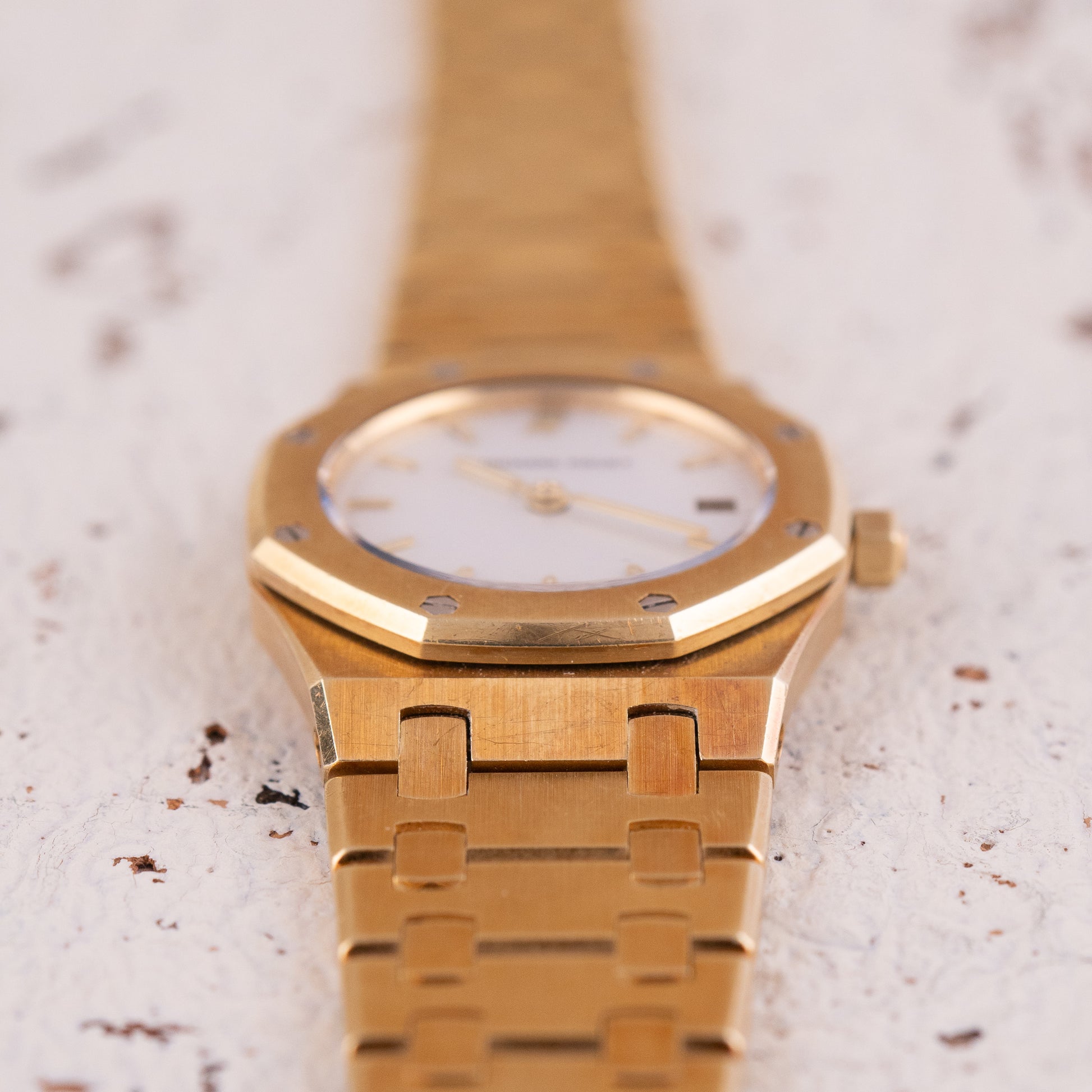 Audemars Piguet "Mini" Royal Oak MOP (Mother of pearl dial) Ref.66270BA