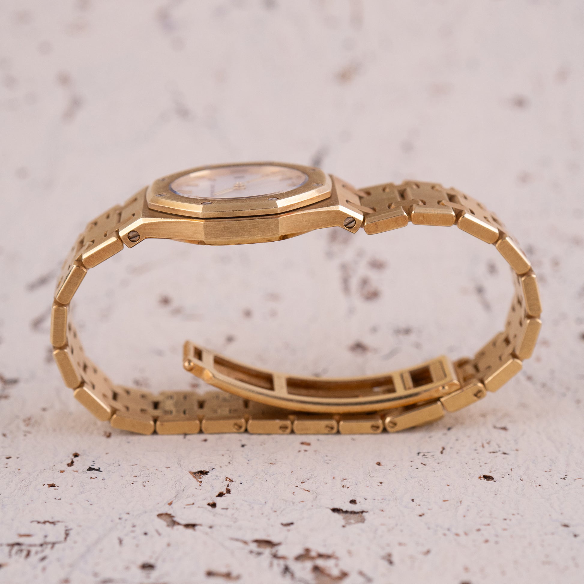Audemars Piguet "Mini" Royal Oak MOP (Mother of pearl dial) Ref.66270BA