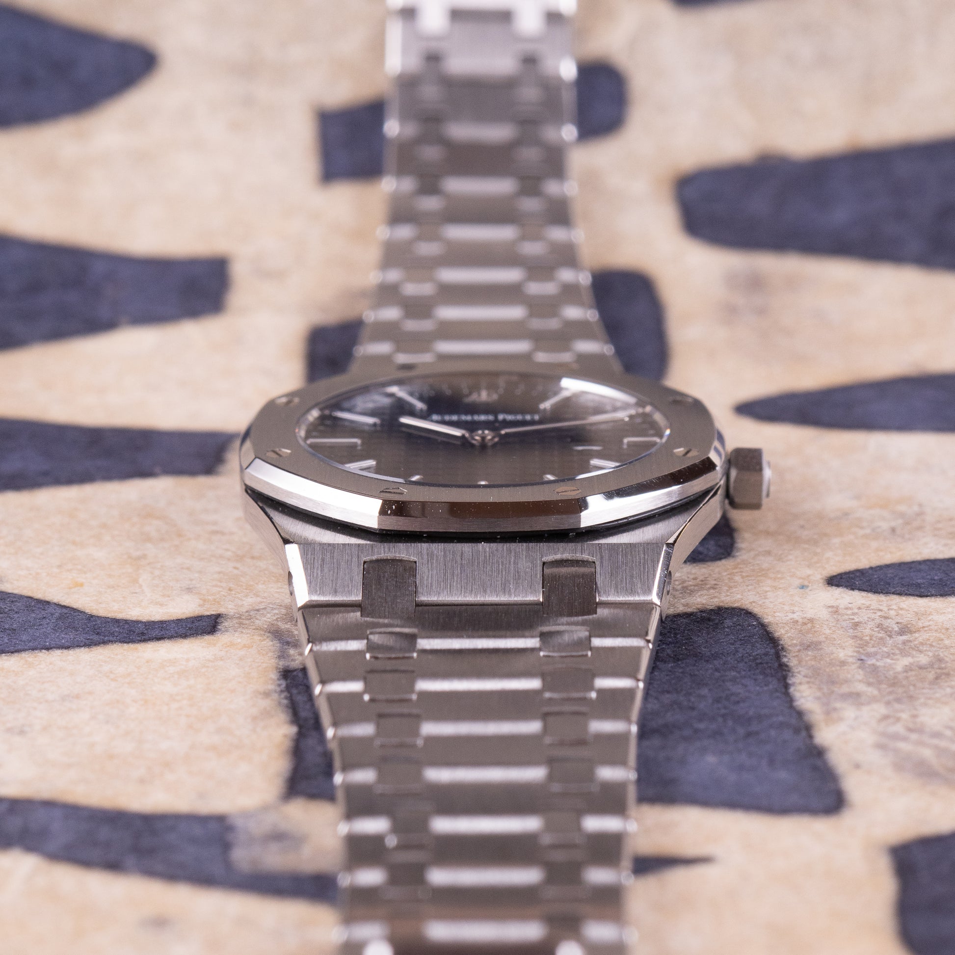 Royal Oak Quartz Ref.56175ST