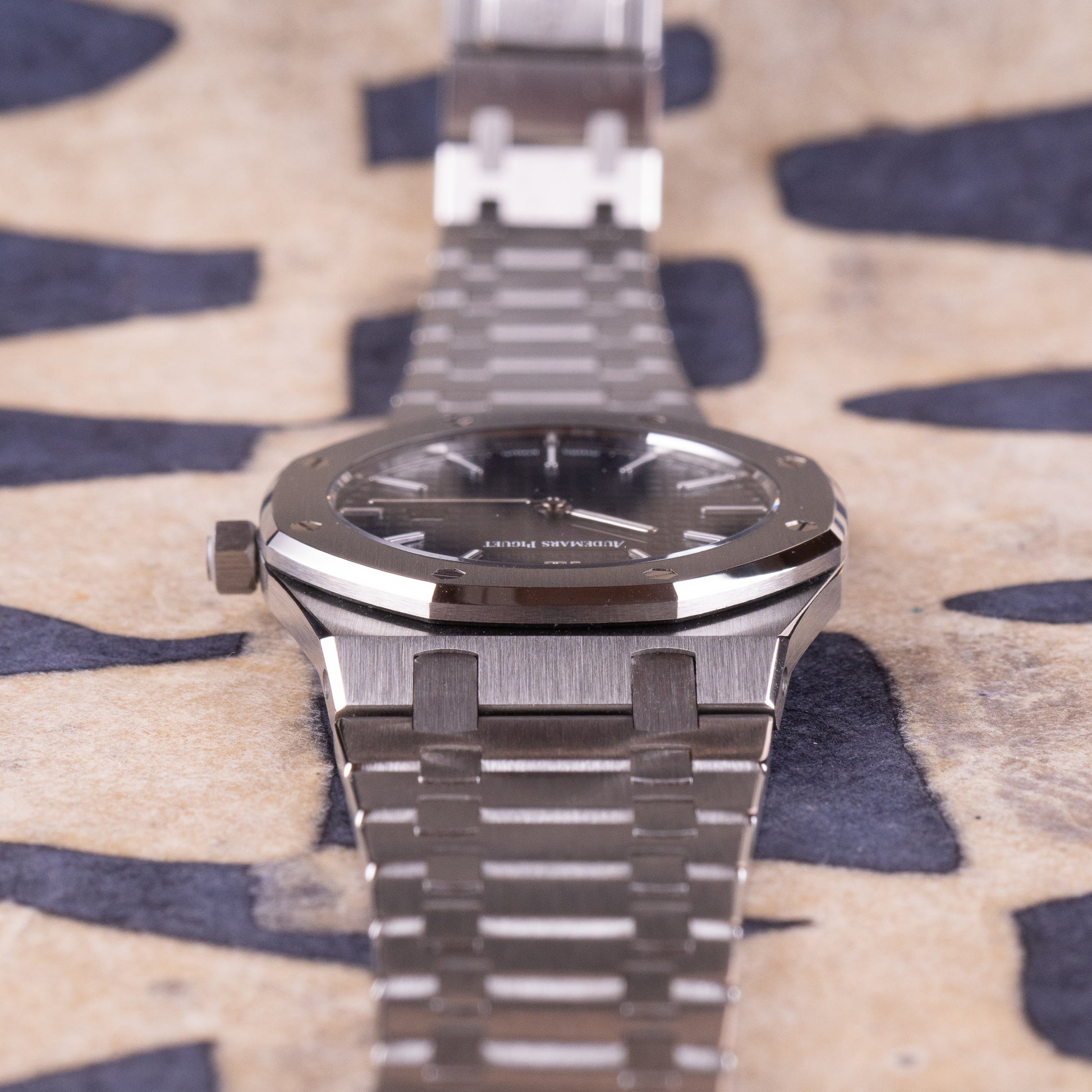Royal Oak Quartz Ref.56175ST