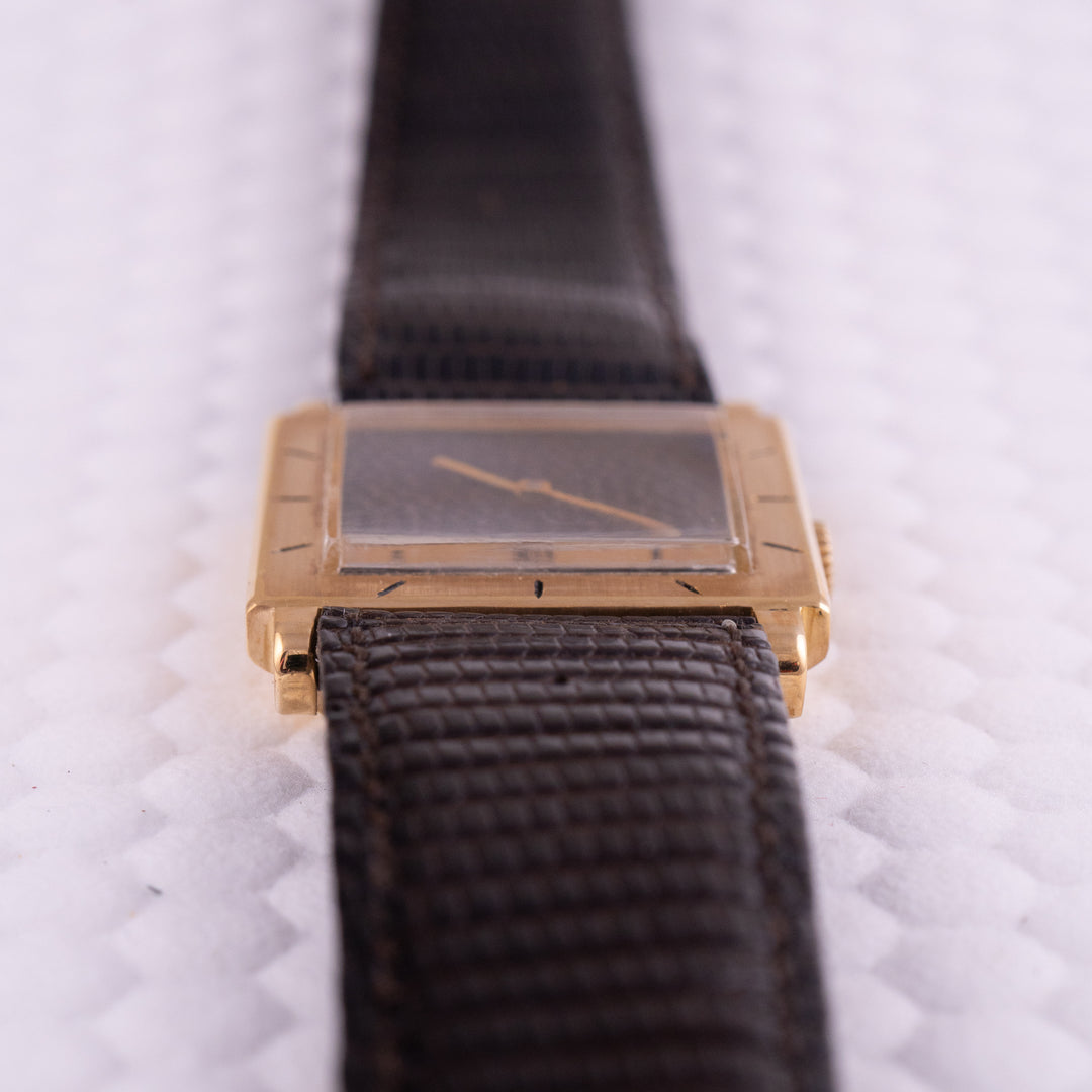 Boucheron Black Leather dial