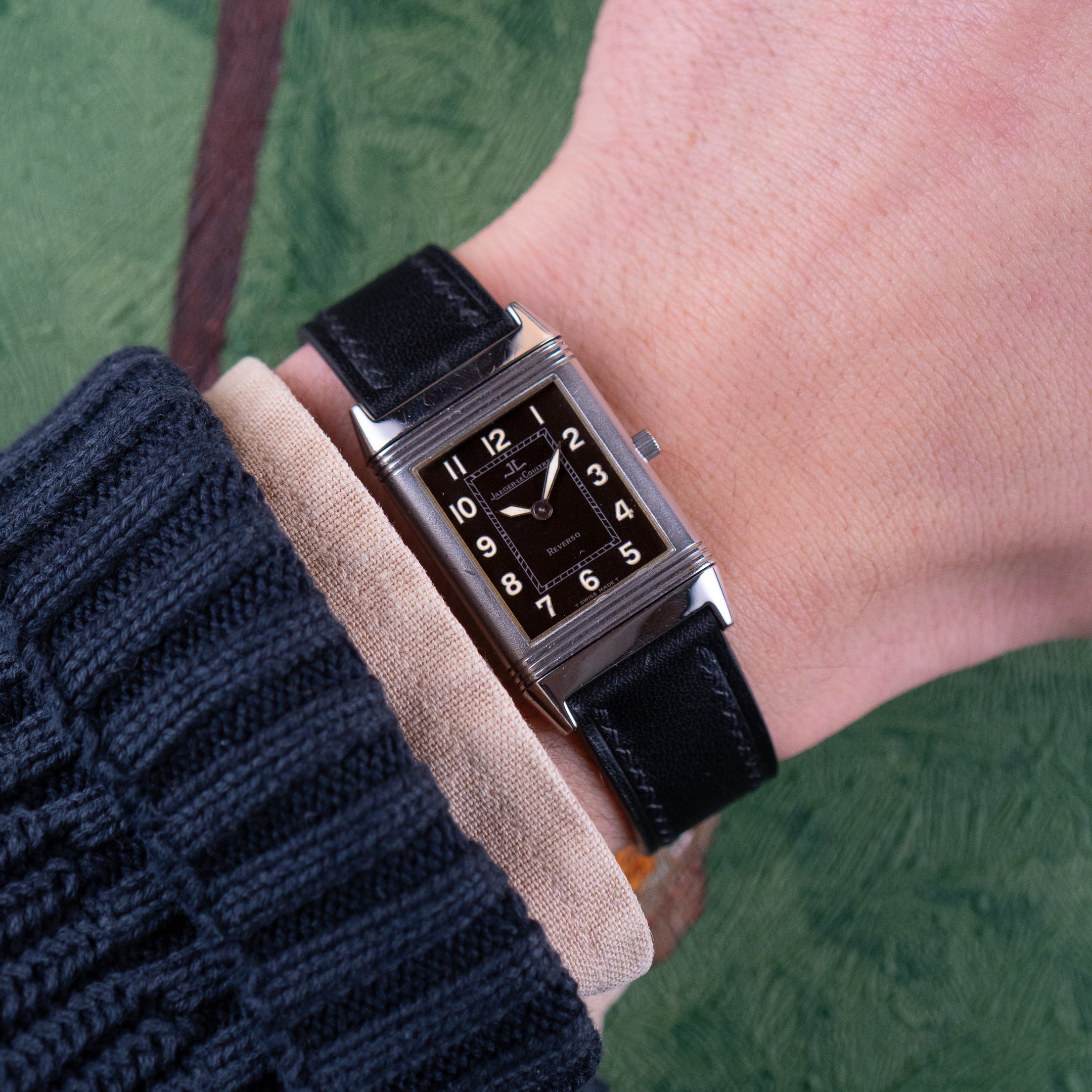 Reverso "Shadow" Ref.251.8.86 service paper from 2008