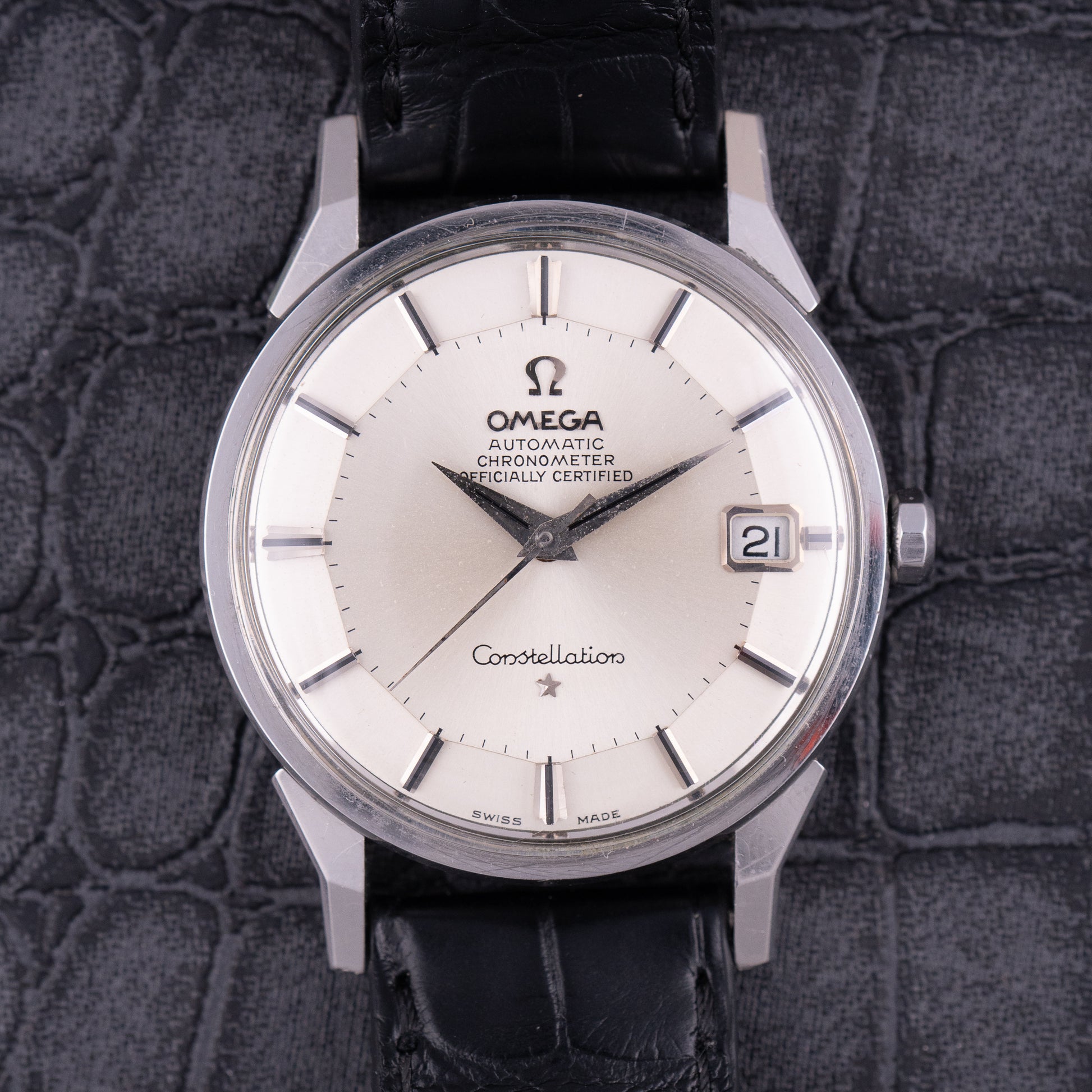 Omega Constellation Piepan Dog Leg Ref. 165.008