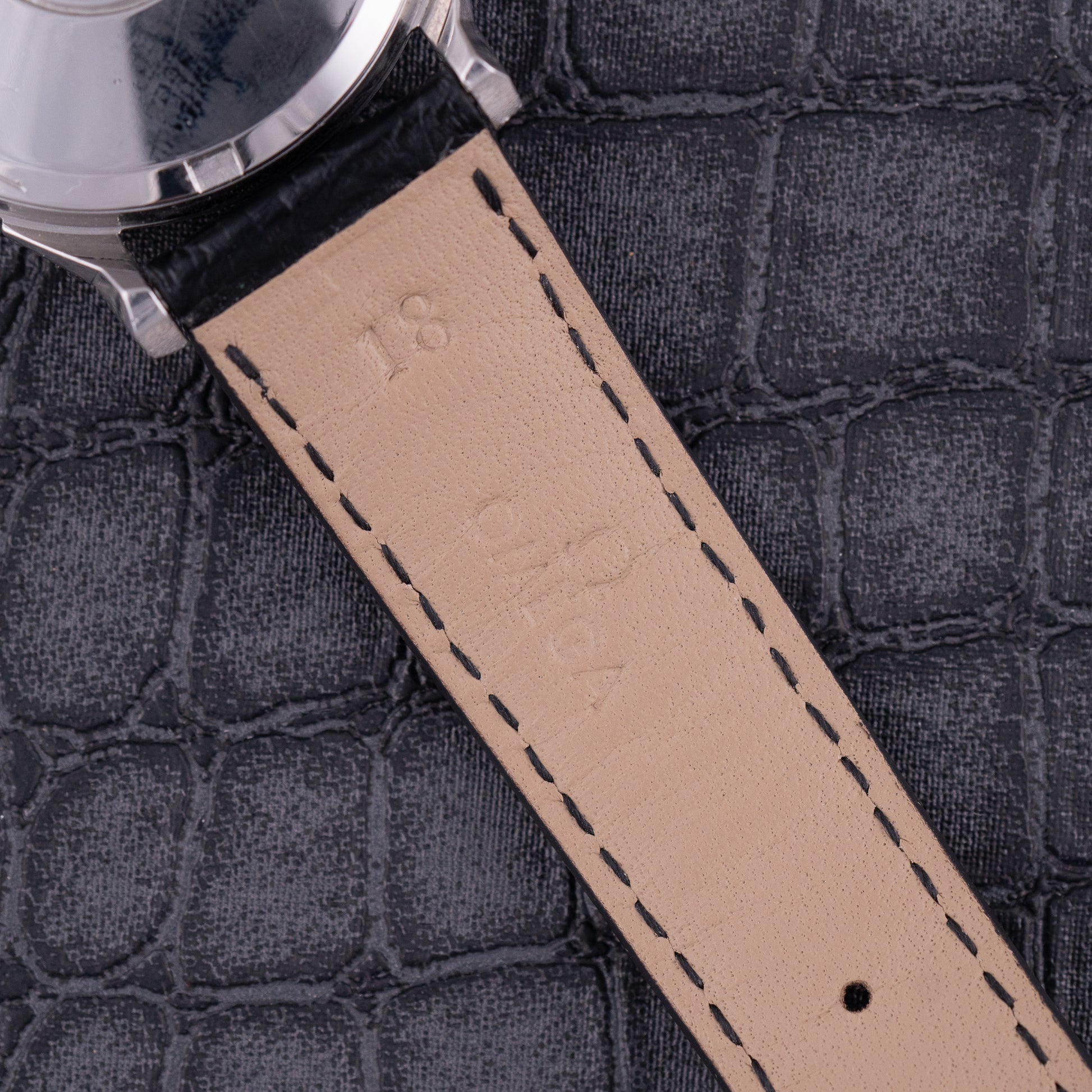 Omega Constellation Piepan Dog Leg Ref. 165.008