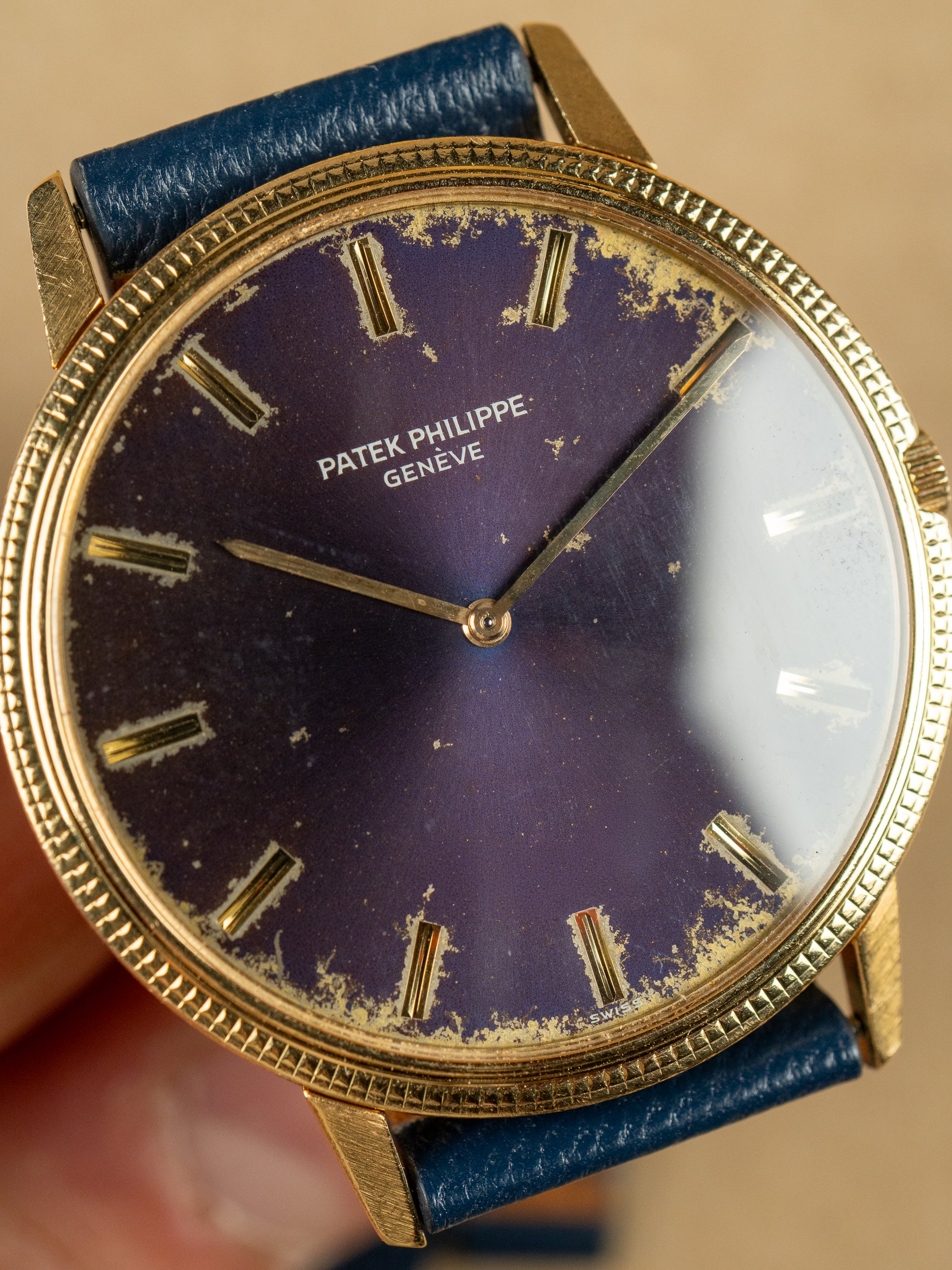 Calatrava Ref.3590 Tropical purple "lightning" dial
