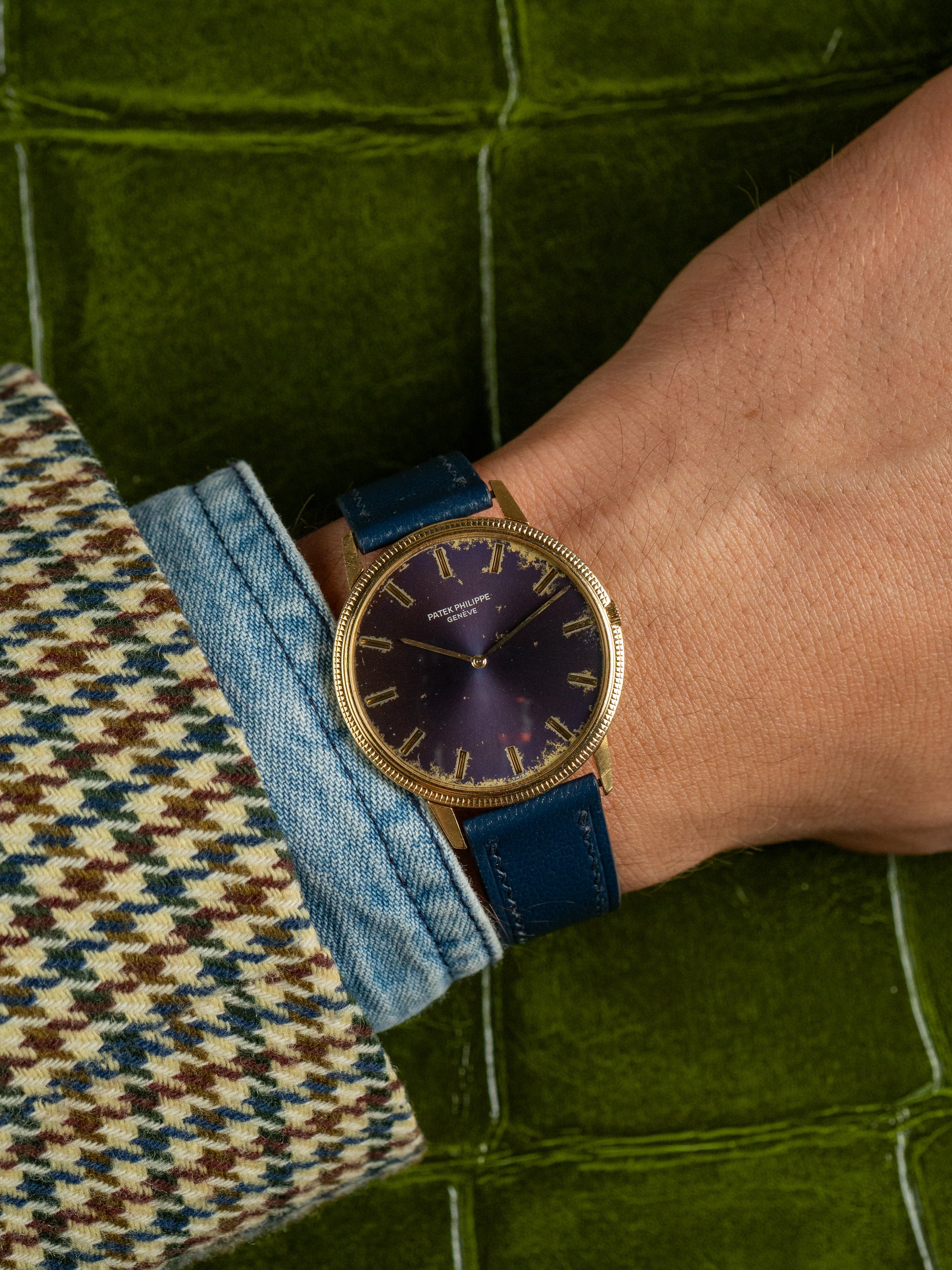 Calatrava Ref.3590 Tropical purple "lightning" dial