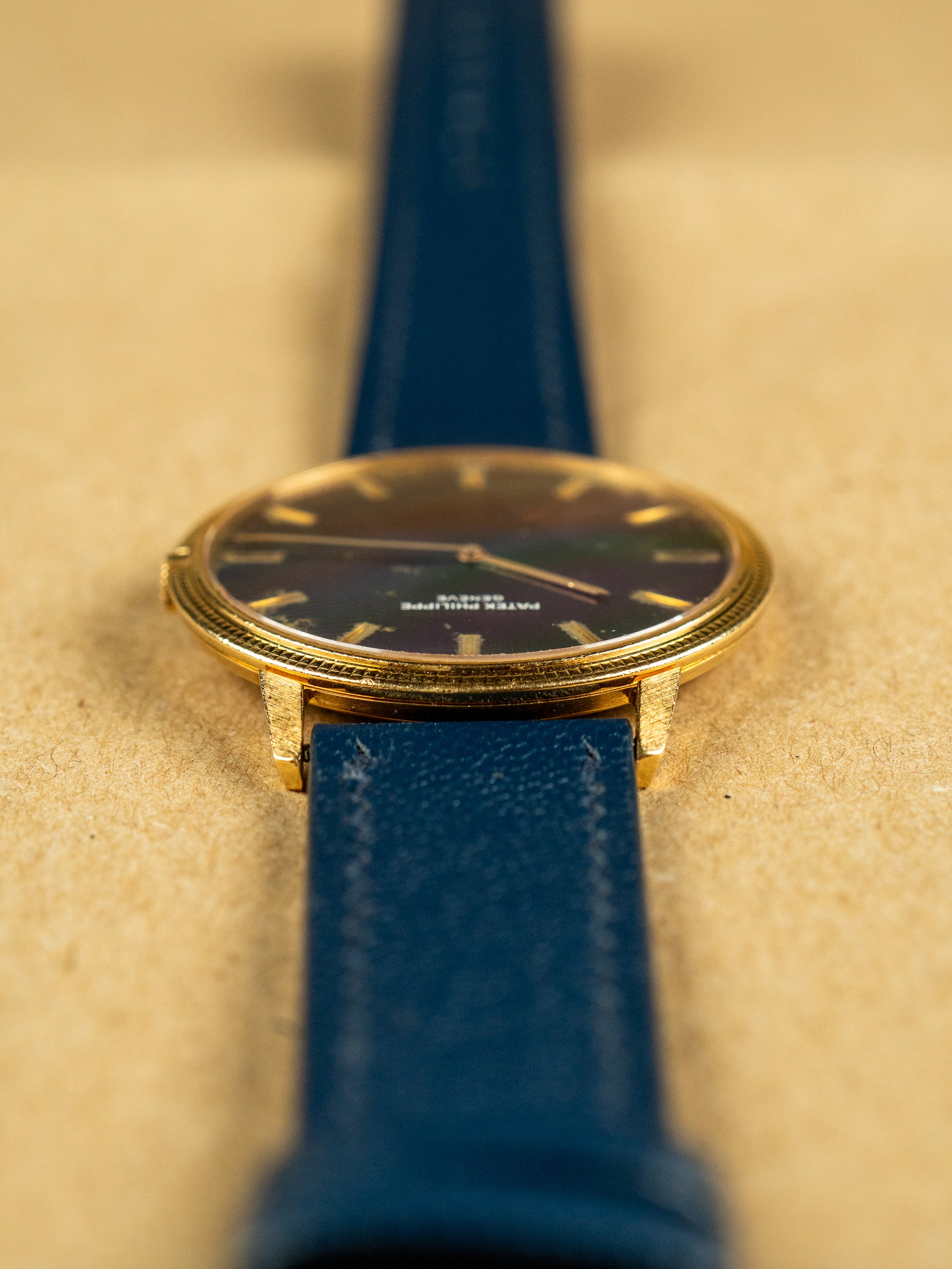 Calatrava Ref.3590 Tropical purple "lightning" dial