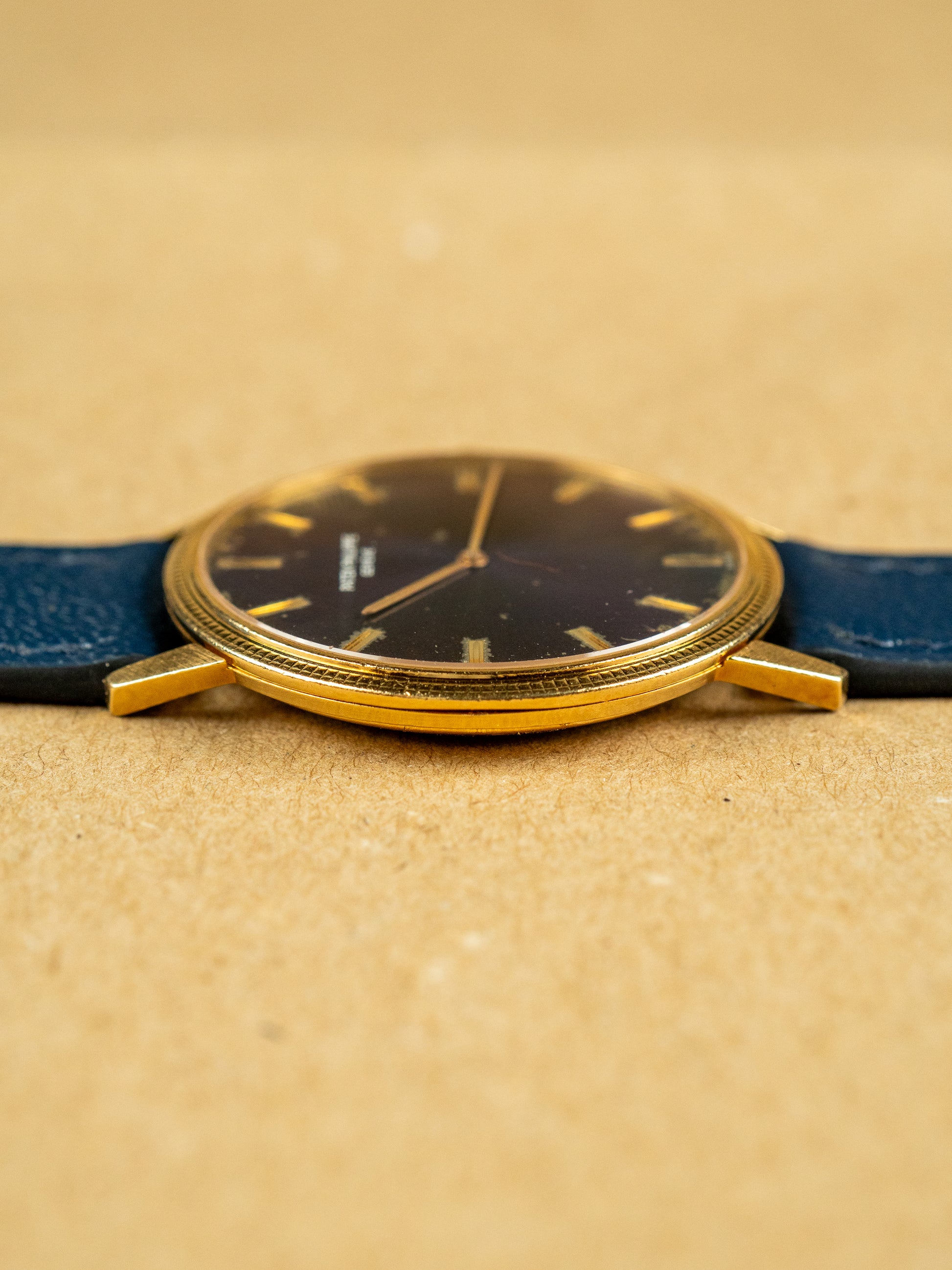 Calatrava Ref.3590 Tropical purple "lightning" dial