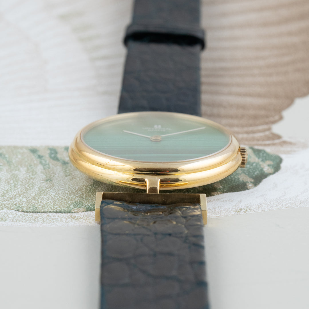 Universal Genève Ref. 1405 Malachite dial