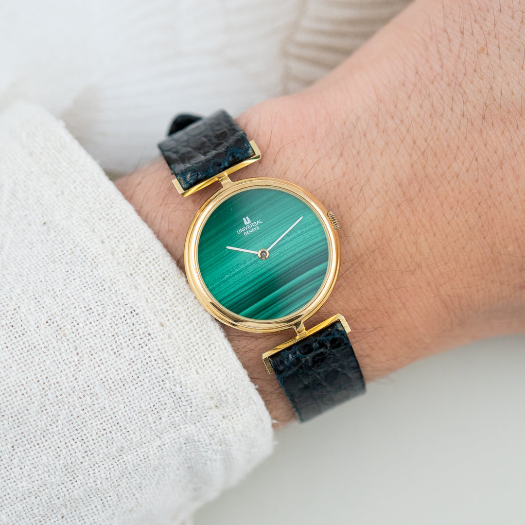 Universal Genève Ref. 1405 Malachite dial