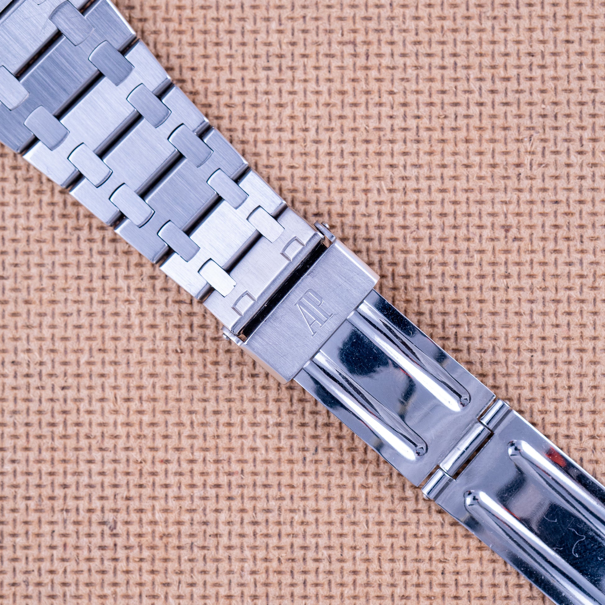 Tropical Royal Oak Ref.56303ST